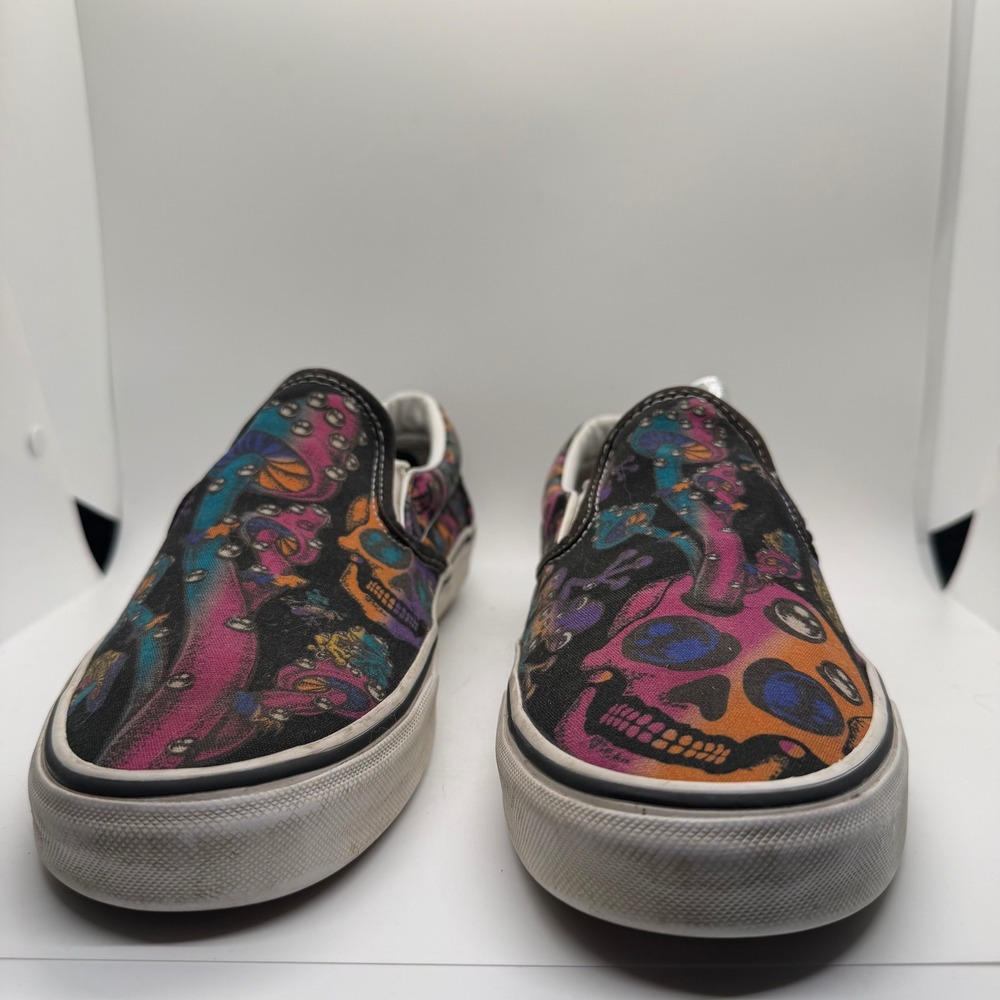 Vans Classic Slip-On Psychedelic Mushroom Sugar Skull Mens 10.5 Womens 12 508731